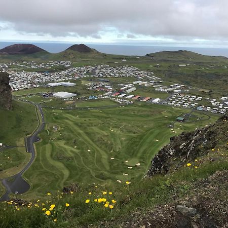 Guesthouse Arny Vestmannaeyjar Exterior photo